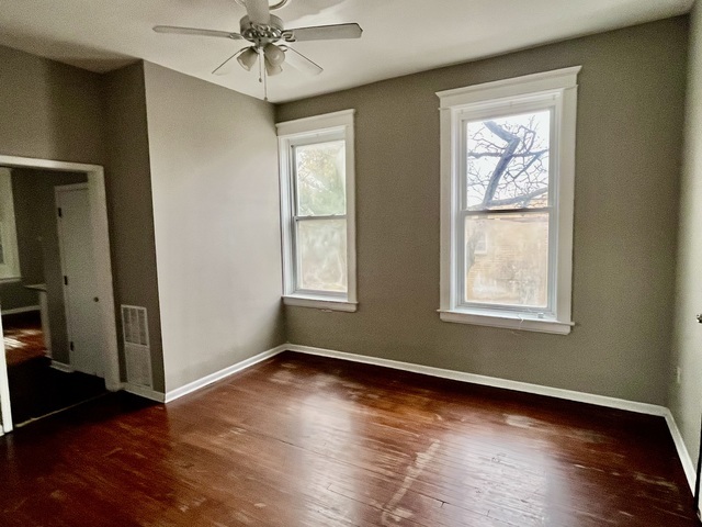 2259 S Western Avenue Property Photo 8