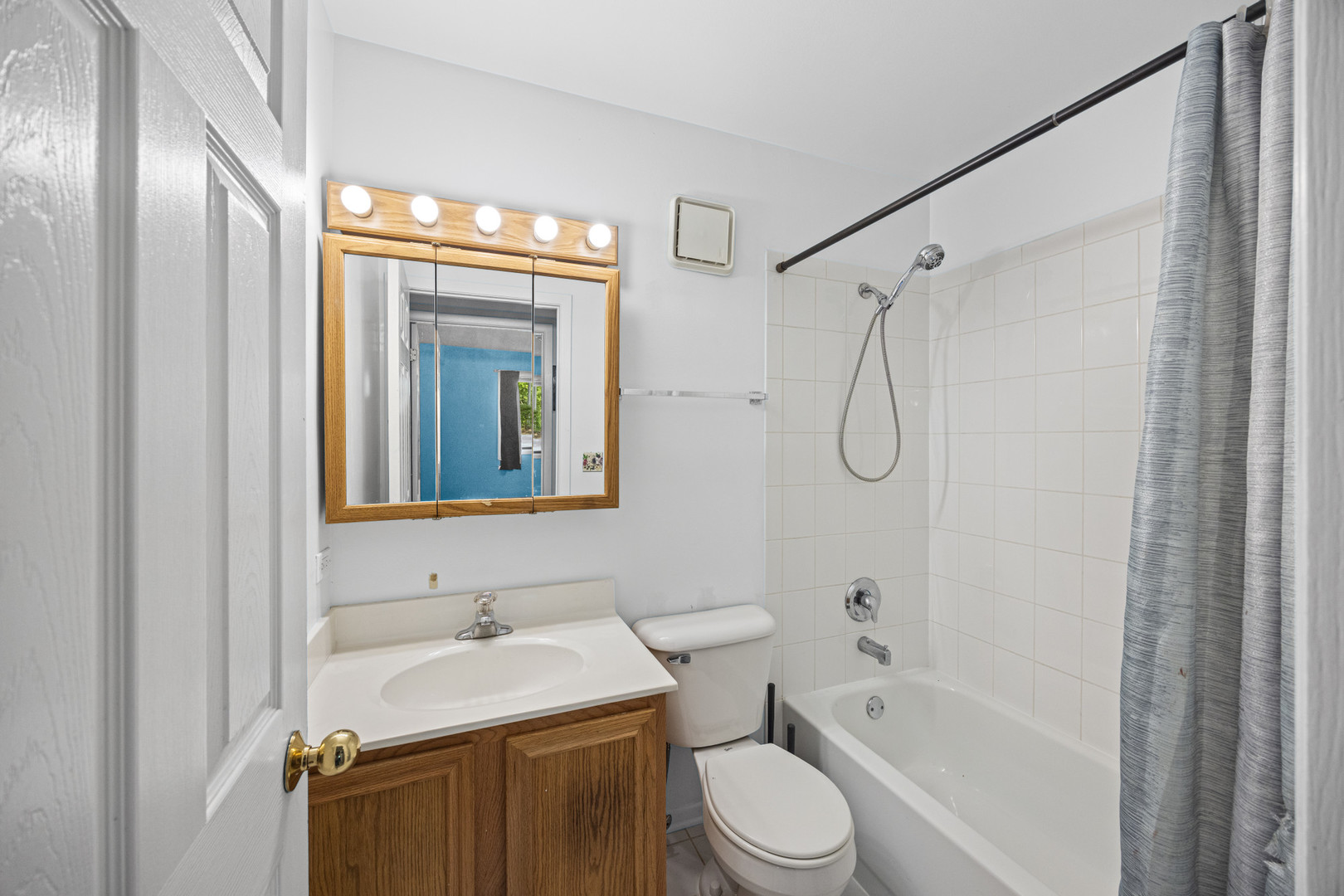 2880 Torrey Pine Lane 1h Property Photo 15