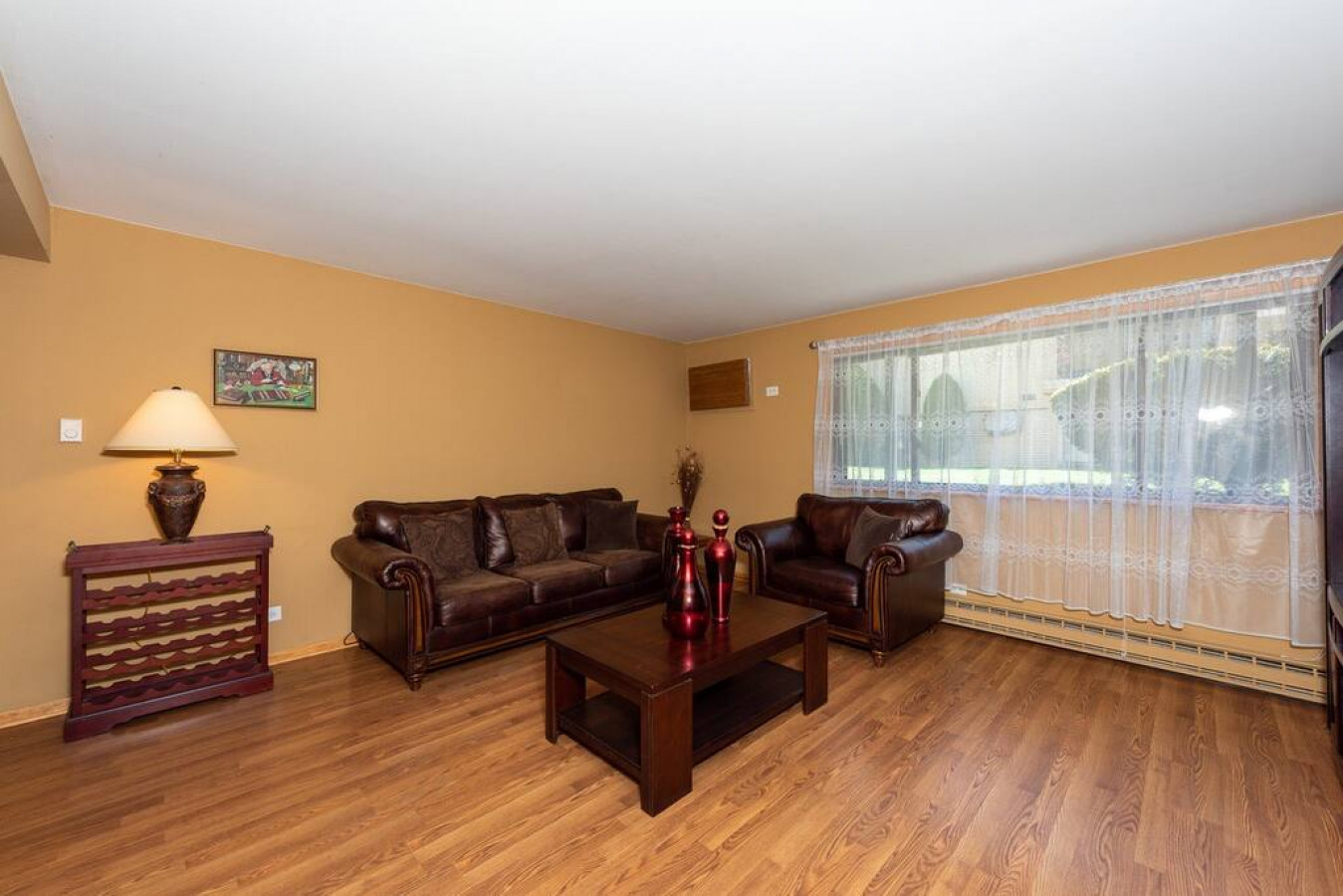 5113 N East River Road 1k Property Photo 3