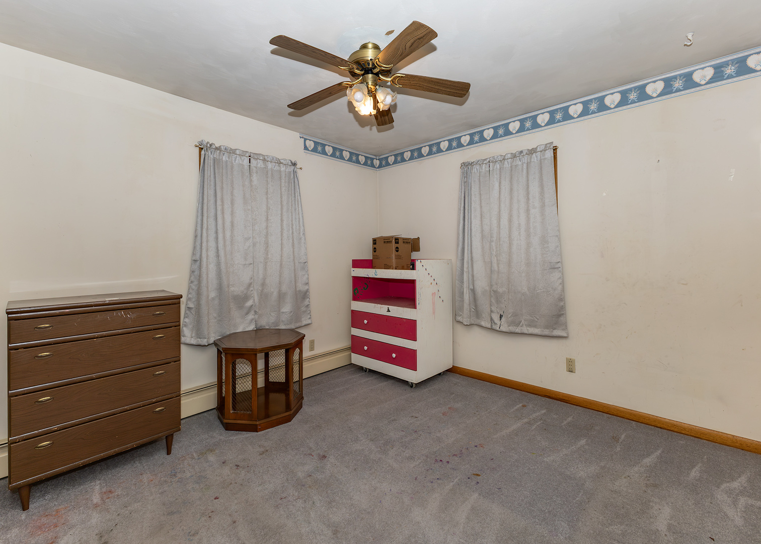 706 14th Place Property Photo 9