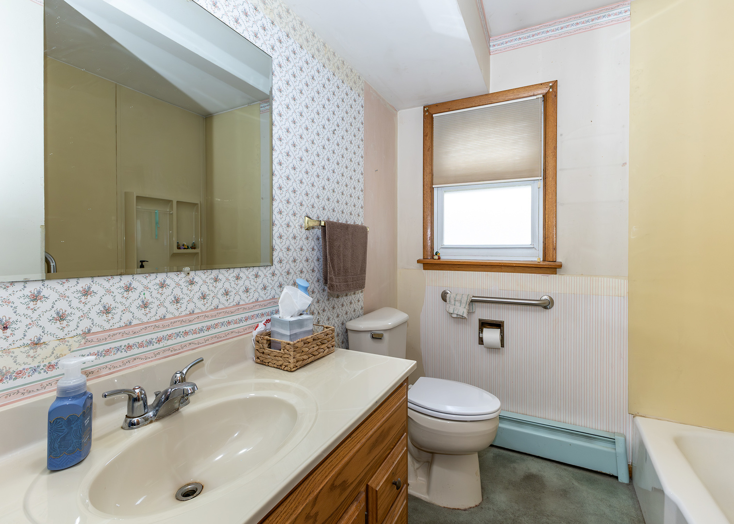 706 14th Place Property Photo 11