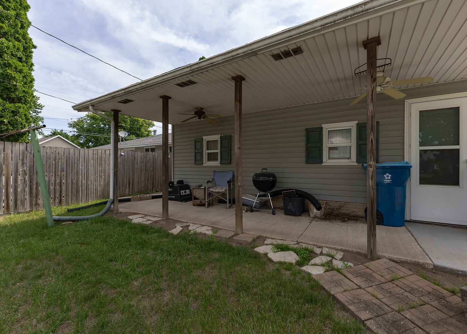 706 14th Place Property Photo 22