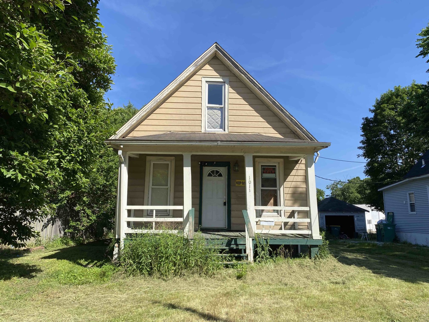 1011 Lincoln Street Property Photo 1