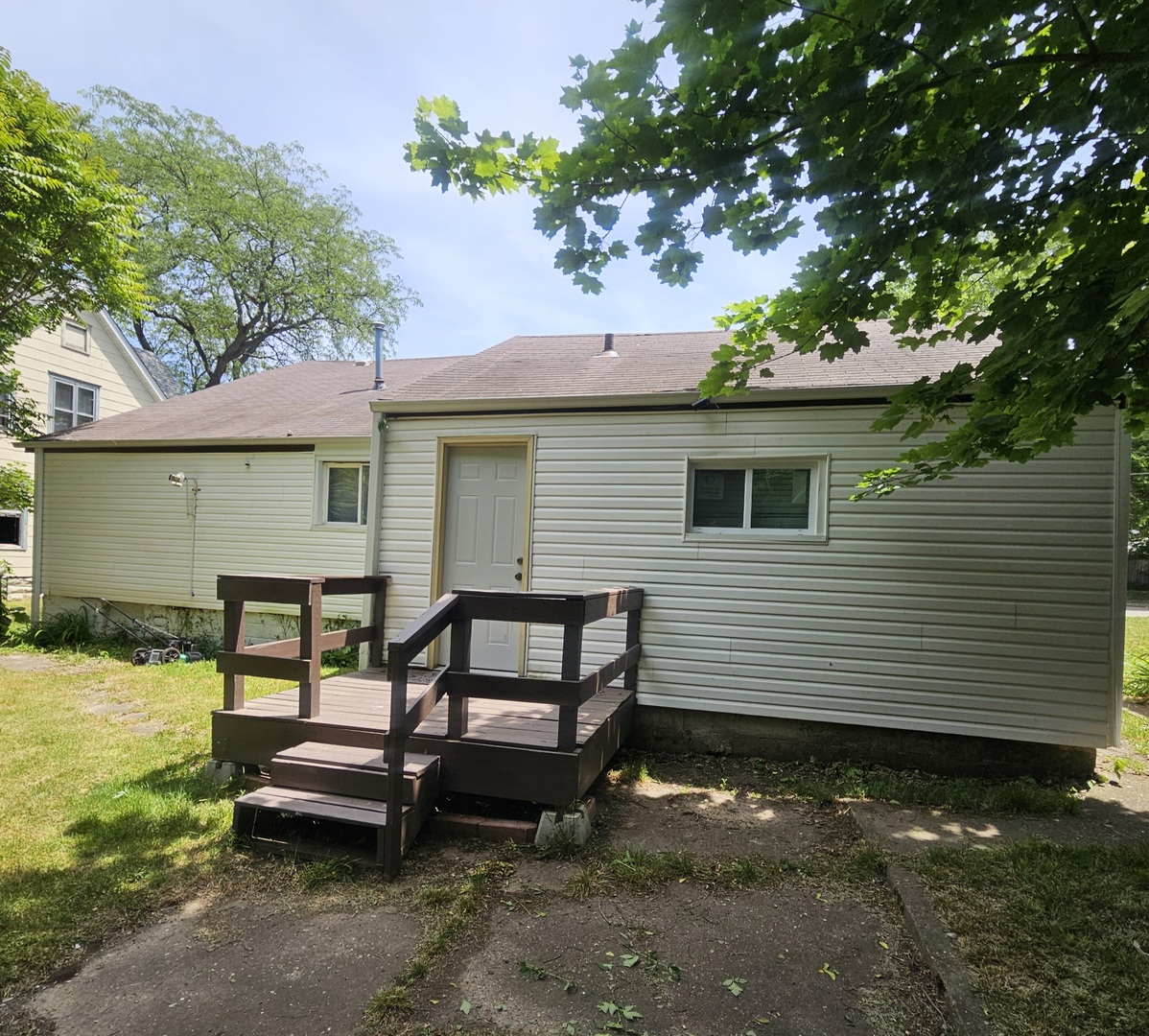 218 Oakwood Avenue Property Photo 25