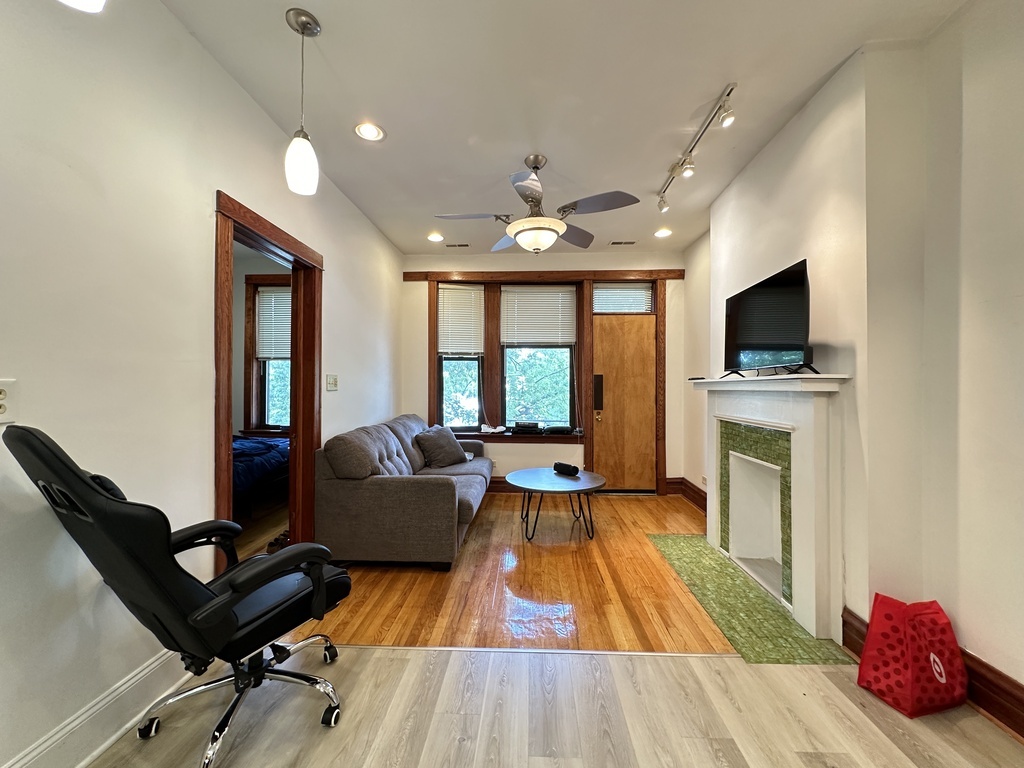 2821 W Shakespeare Avenue 2f Property Photo 10