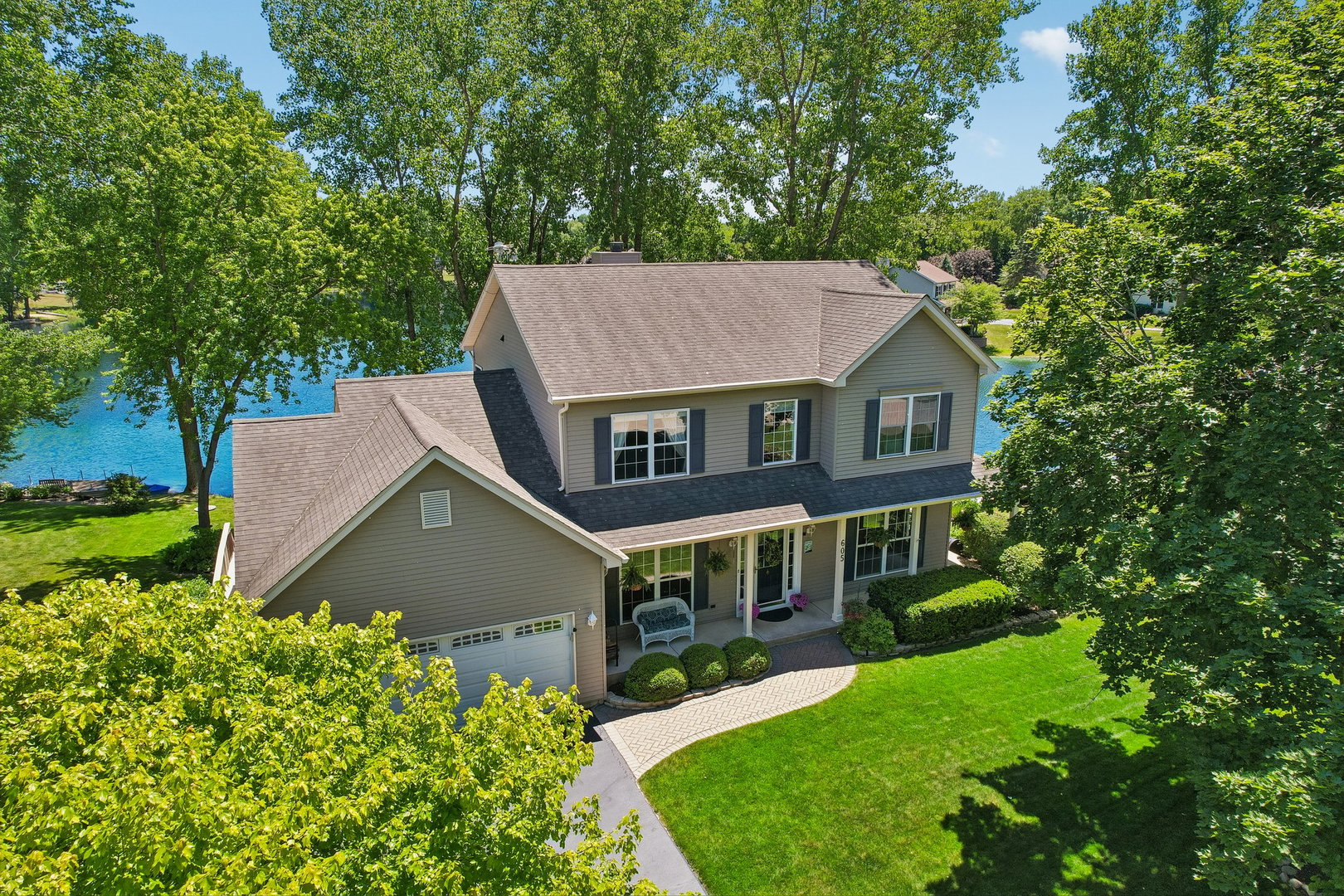 605 Tulip Circle Property Photo 1