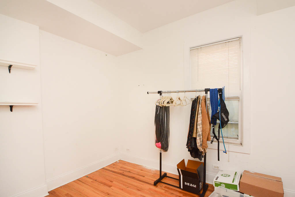 1314 W Roscoe Street 2 Property Photo 14