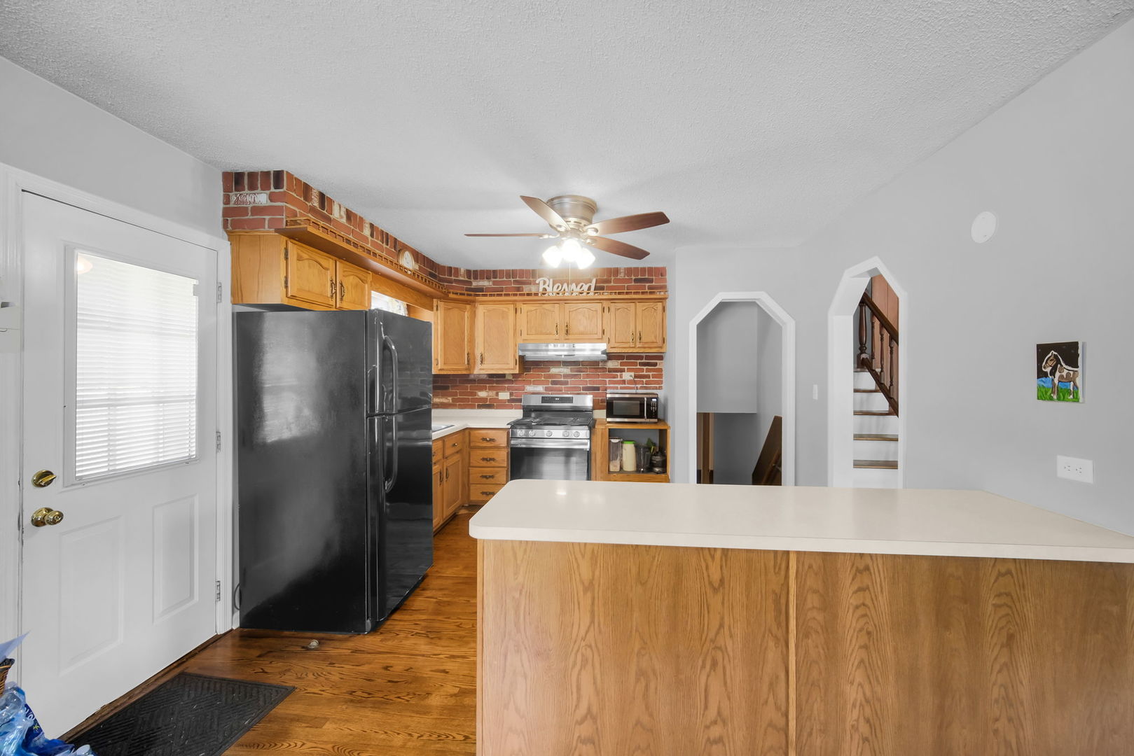 1020 Hahn Place Property Photo 7