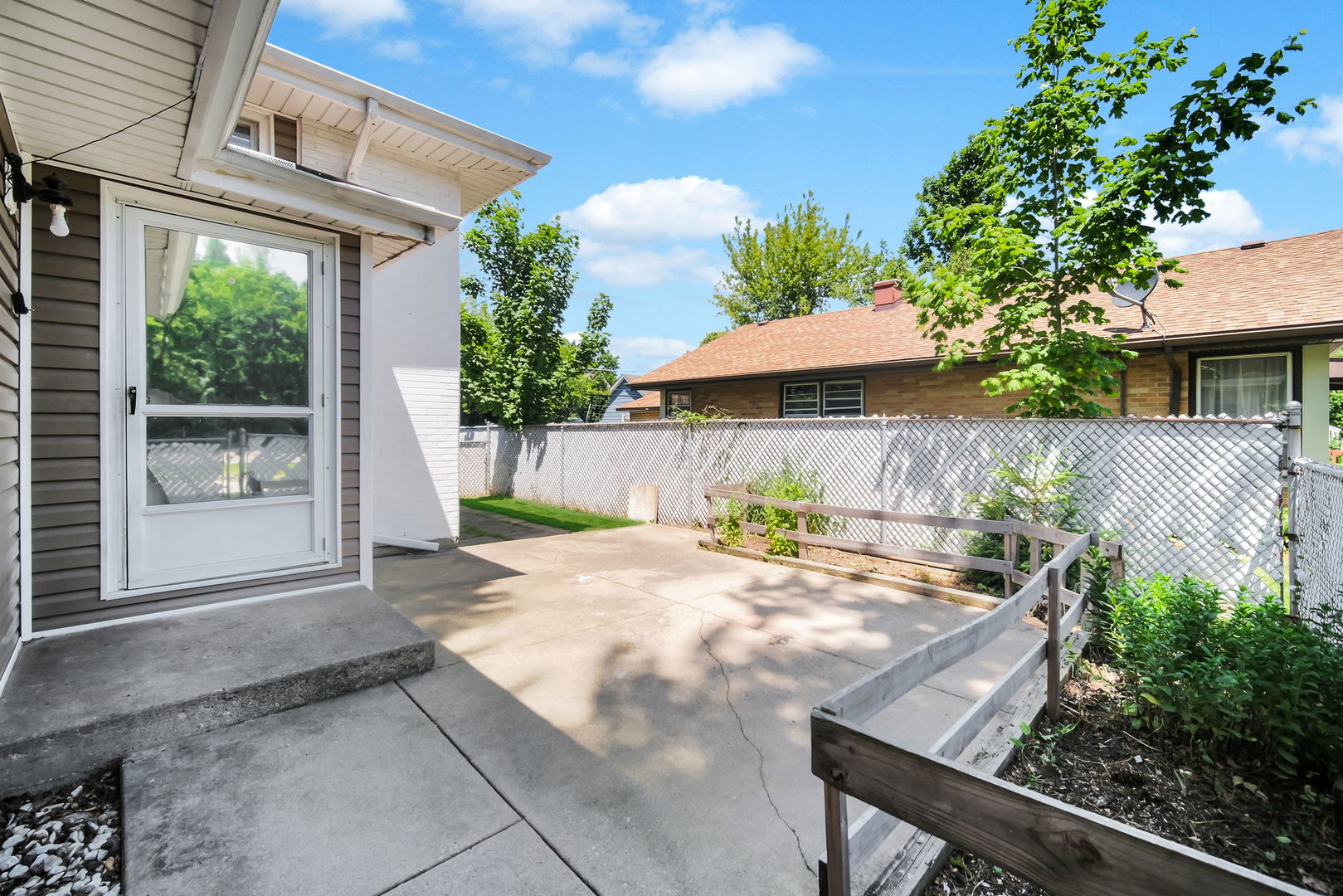 1020 Hahn Place Property Photo 32