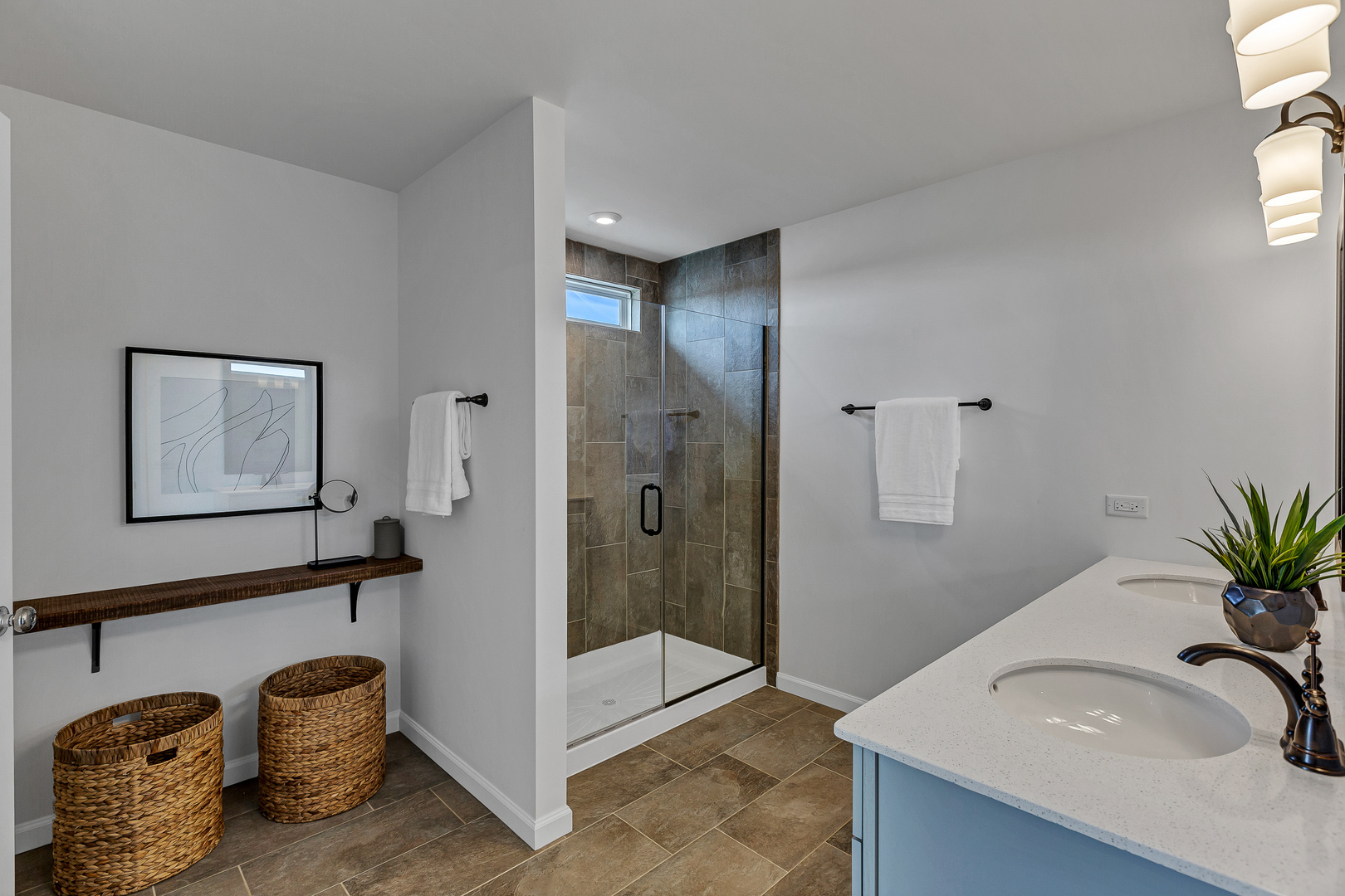 12585 Eileen Street Property Photo 13