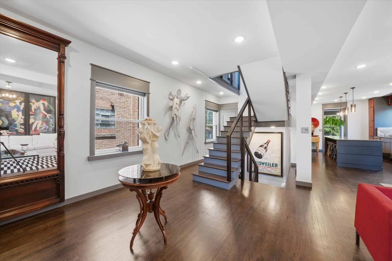 2645 Cuyler Avenue Property Photo 4