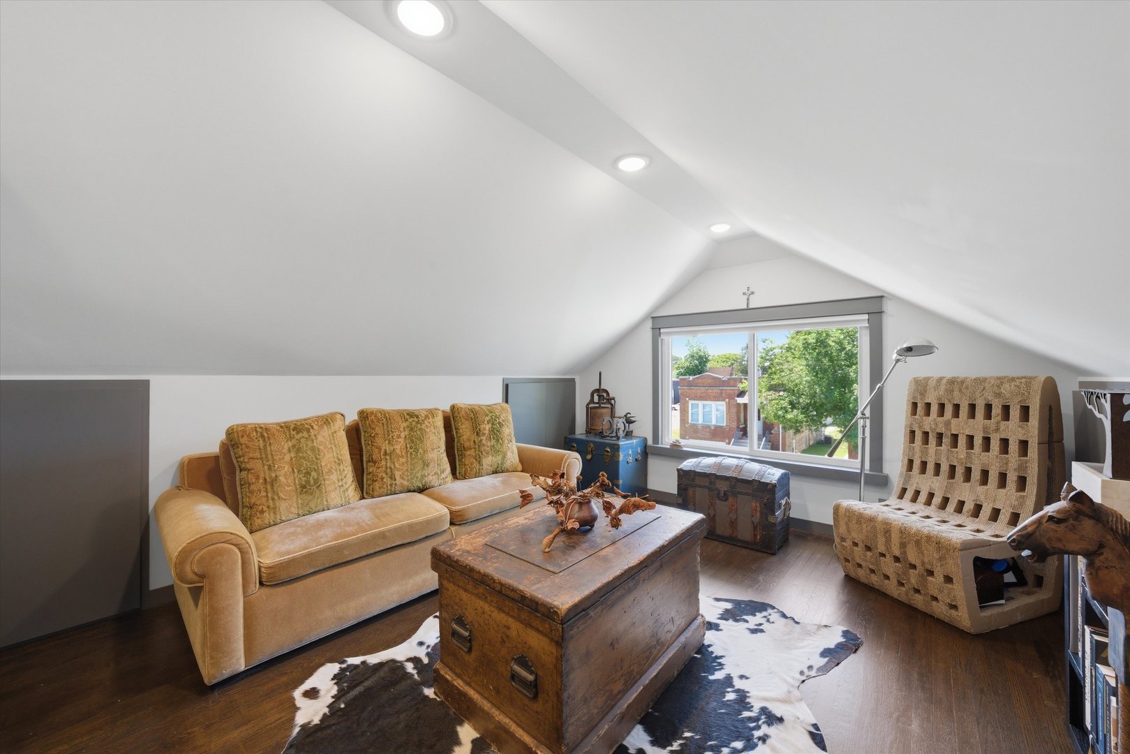 2645 Cuyler Avenue Property Photo 11