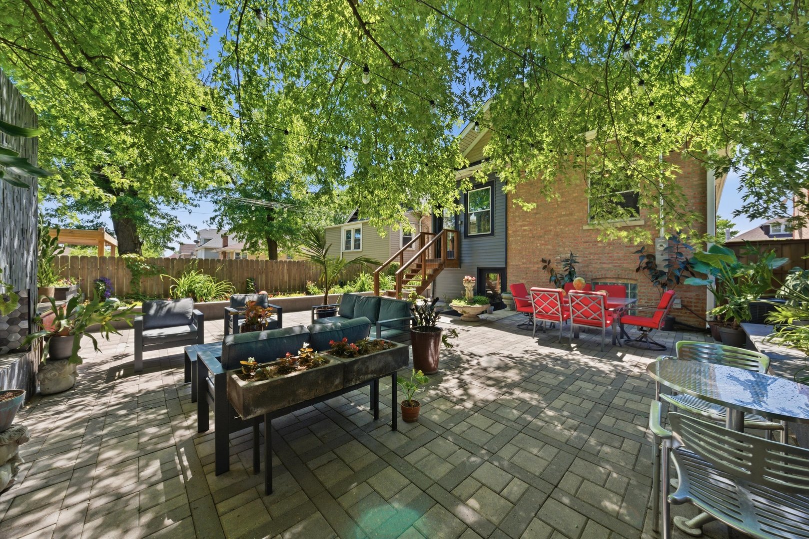 2645 Cuyler Avenue Property Photo 40
