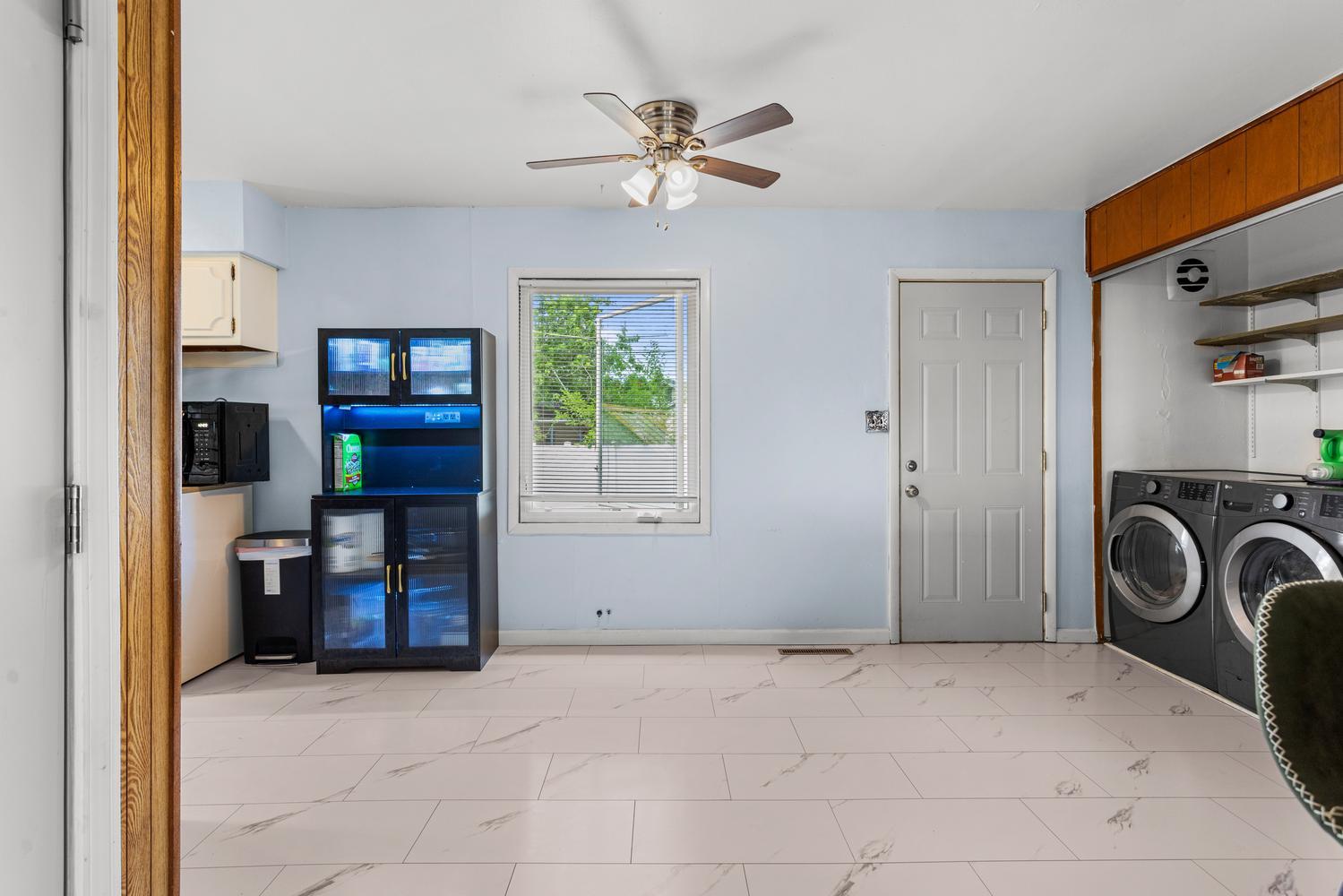 1303 Eastern Drive Property Photo 16