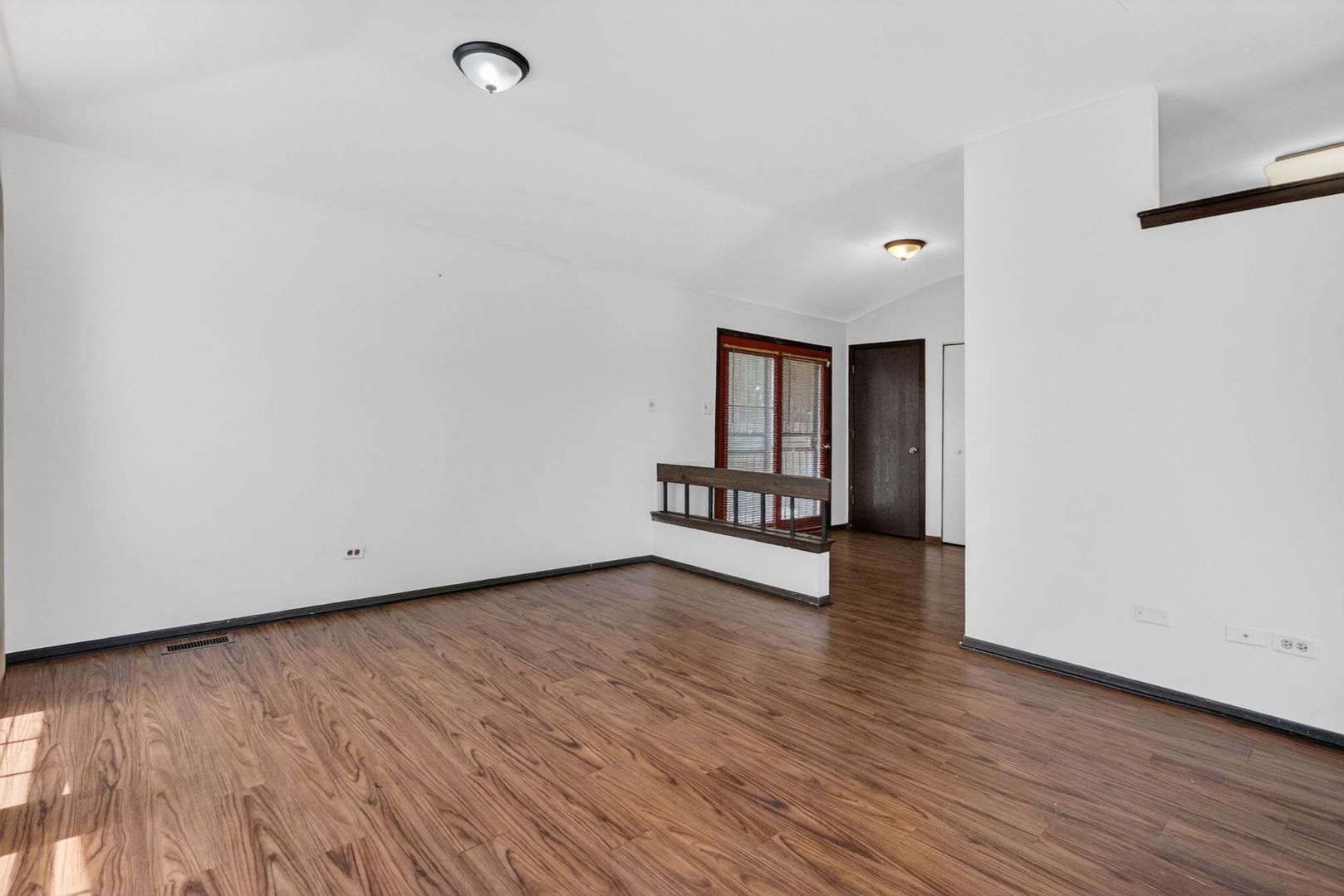 72 White Oaks Road Property Photo 7
