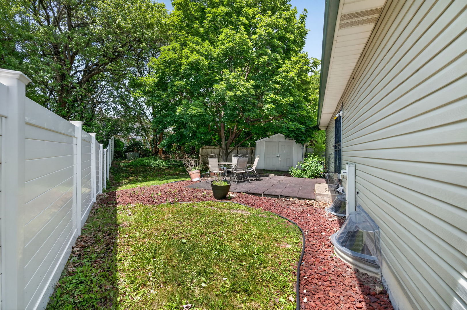 72 White Oaks Road Property Photo 37