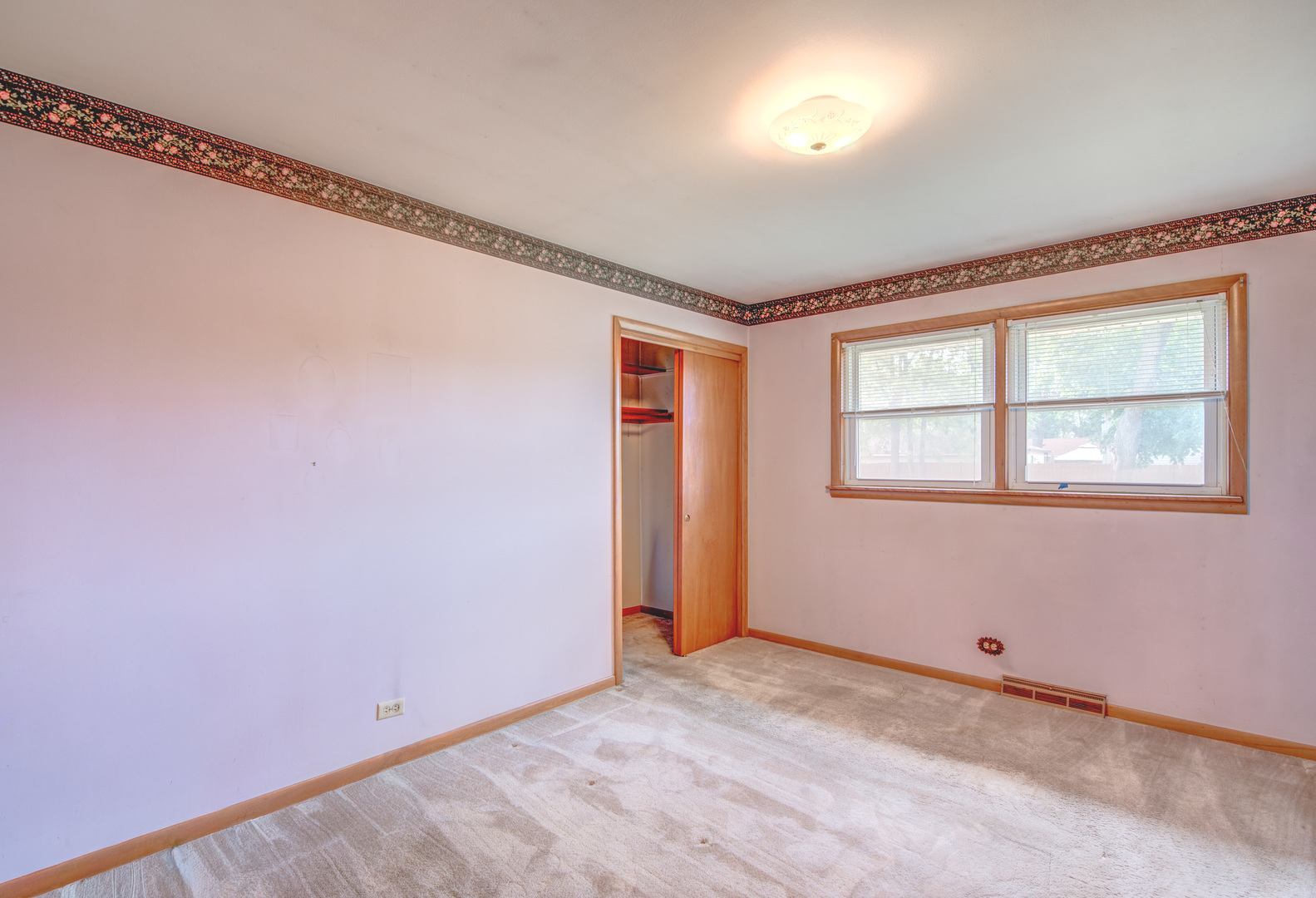 14444 Shepard Drive Property Photo 16