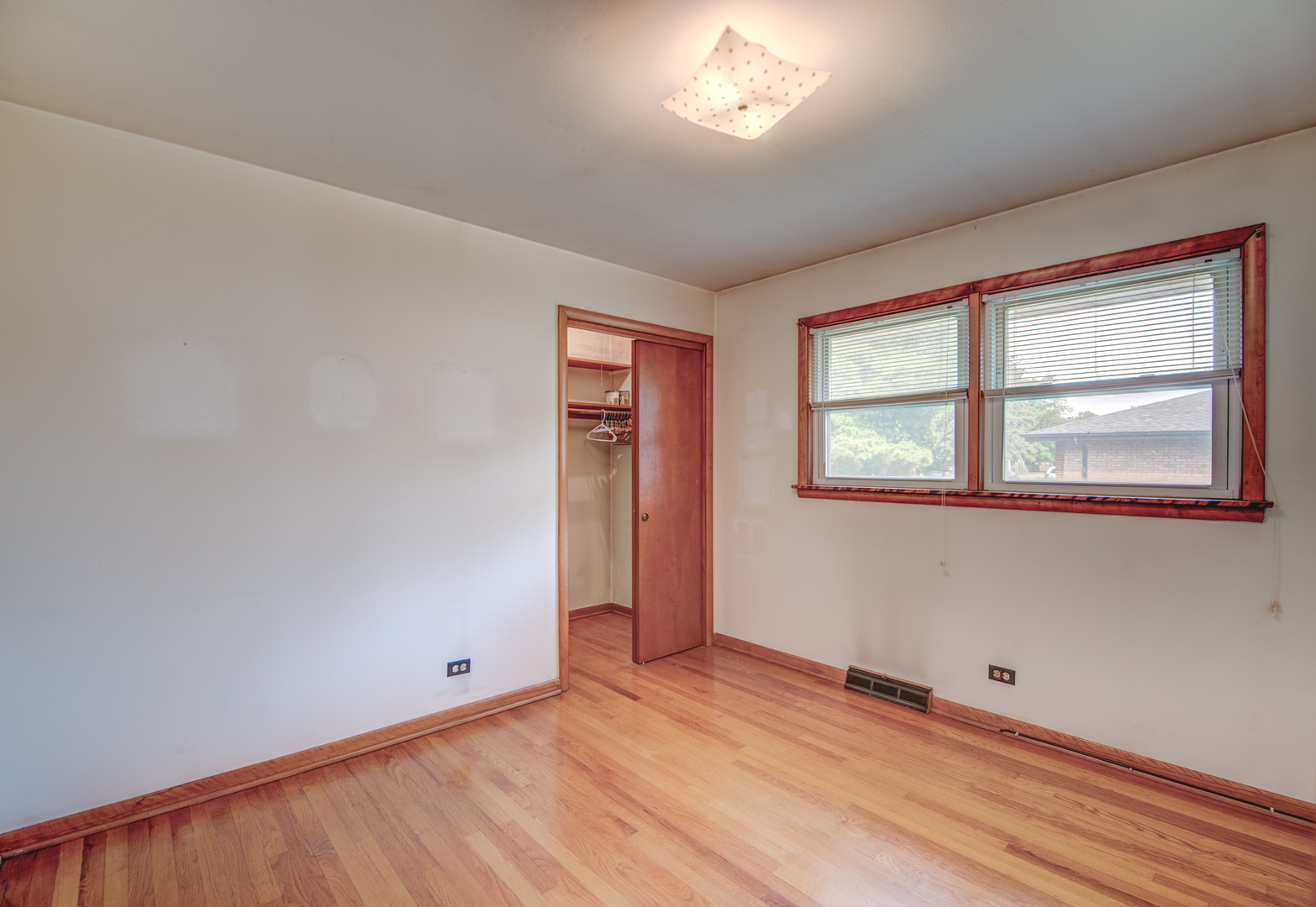 14444 Shepard Drive Property Photo 19