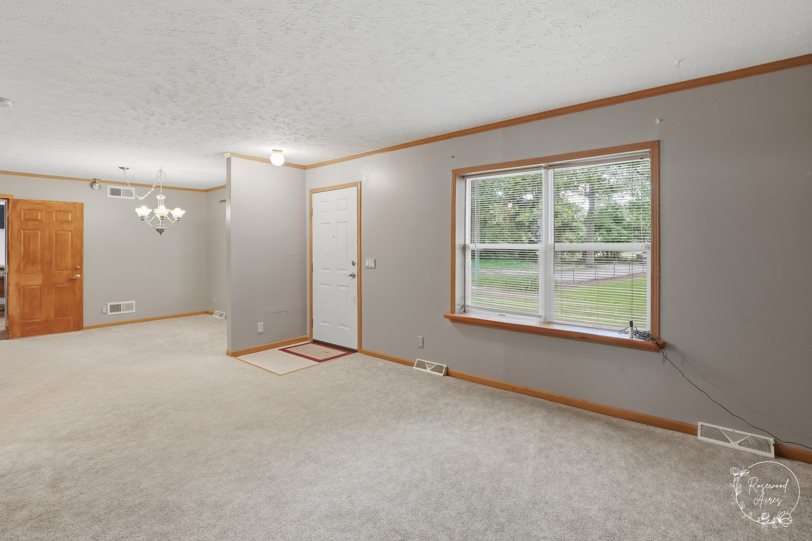 2701 E County Township Road 121 Property Photo 4