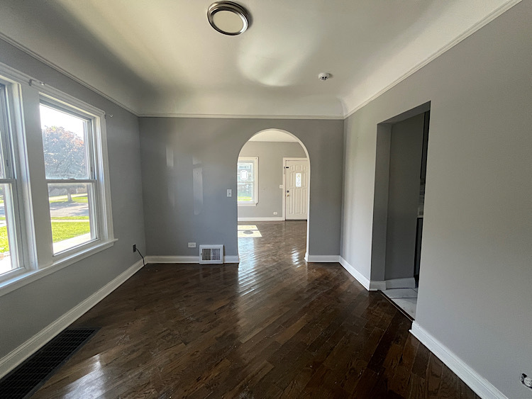 1609 S 9th Avenue Property Photo 3