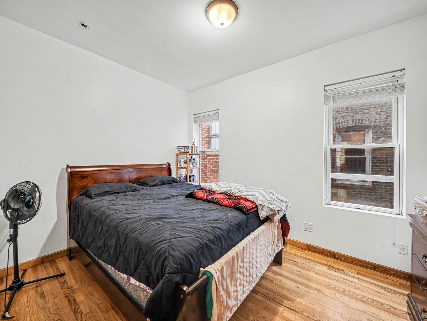 4749 N Dover Street Property Photo 19
