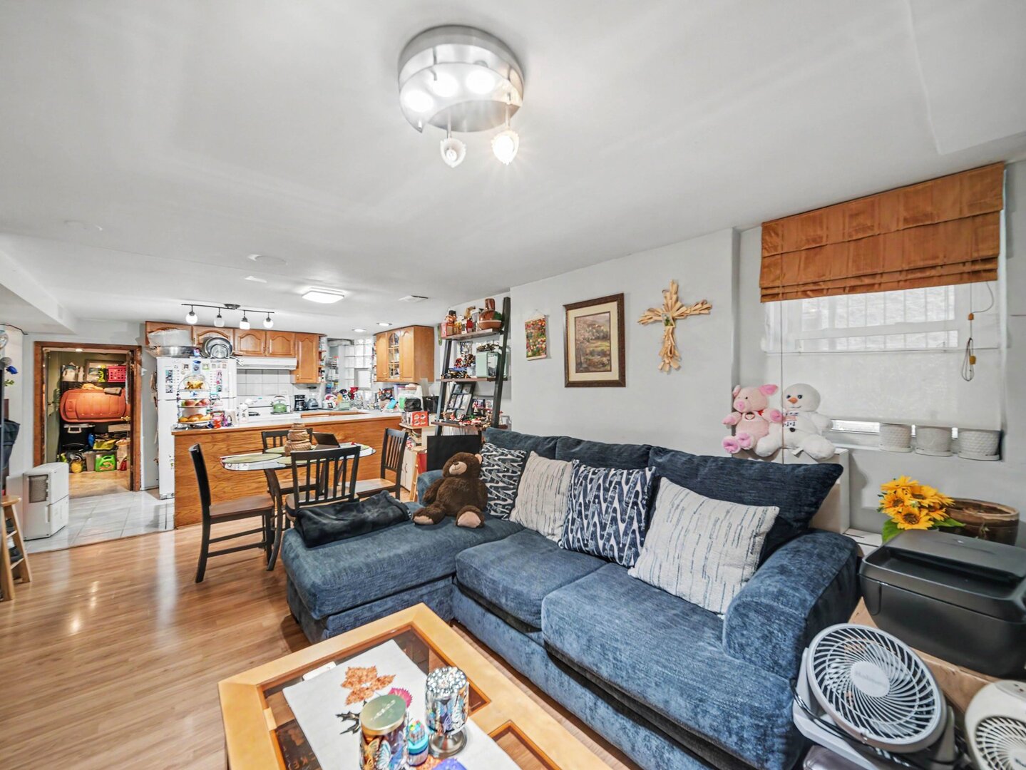 4749 N Dover Street Property Photo 25