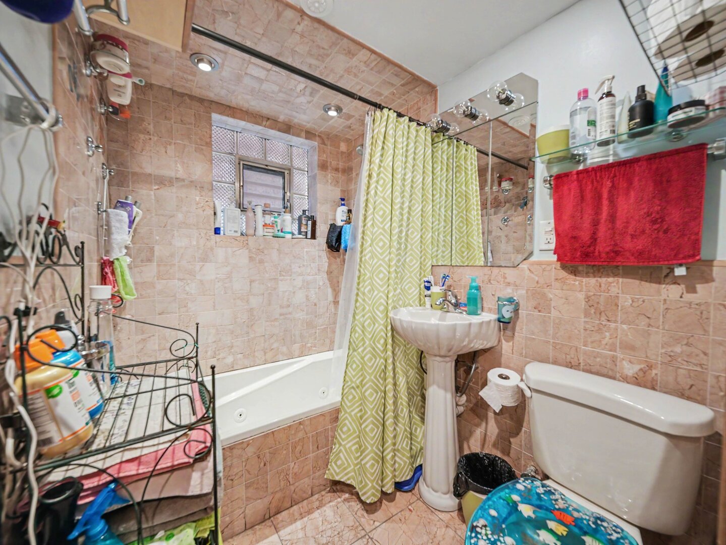 4749 N Dover Street Property Photo 27