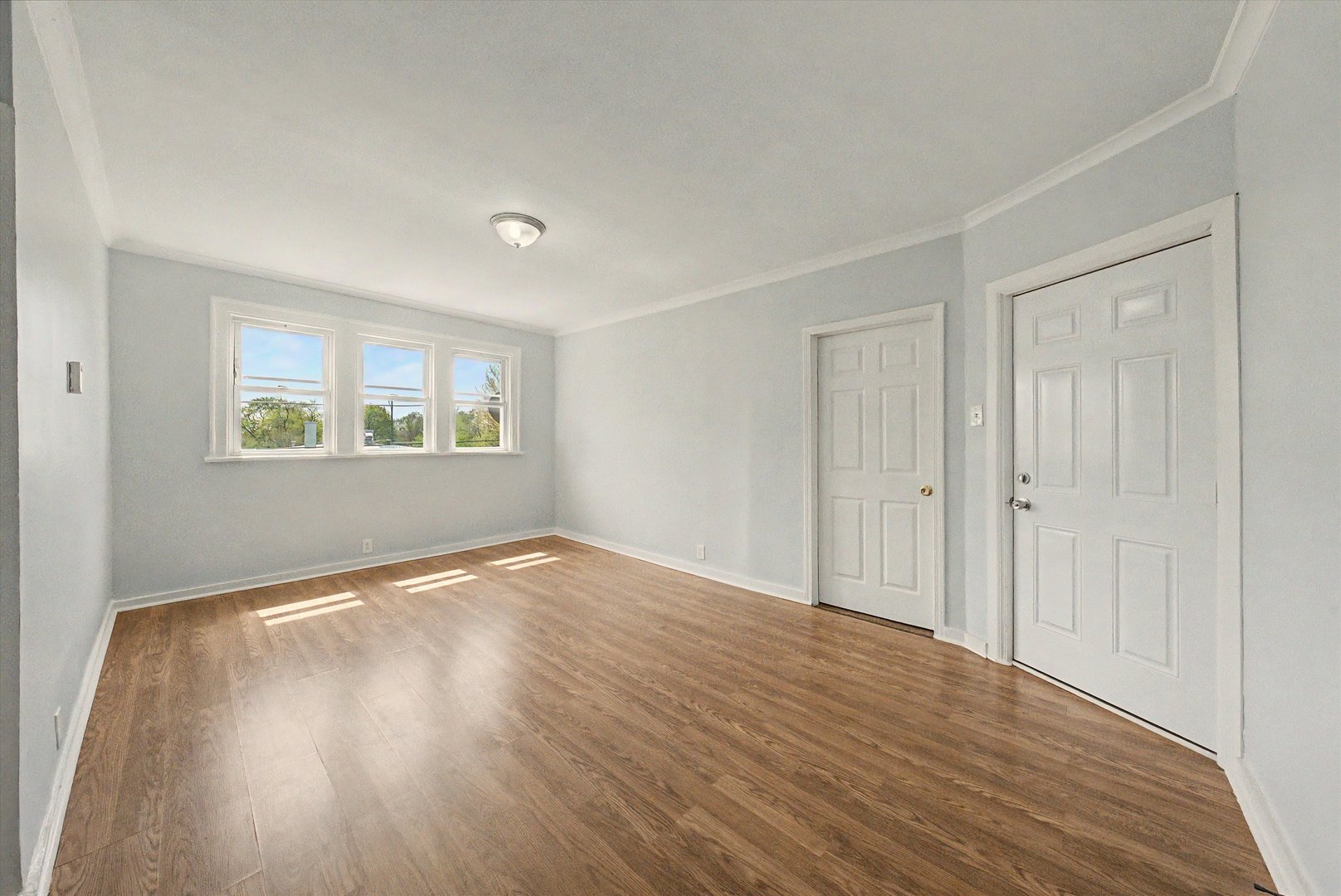 8239 S Colfax Avenue Property Photo 2