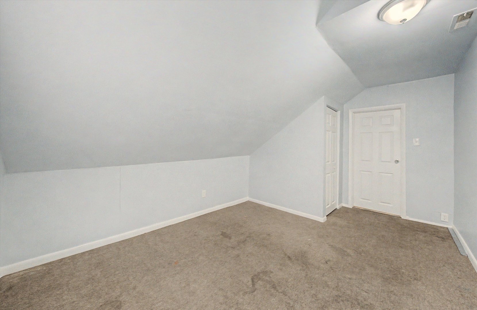 8239 S Colfax Avenue Property Photo 8