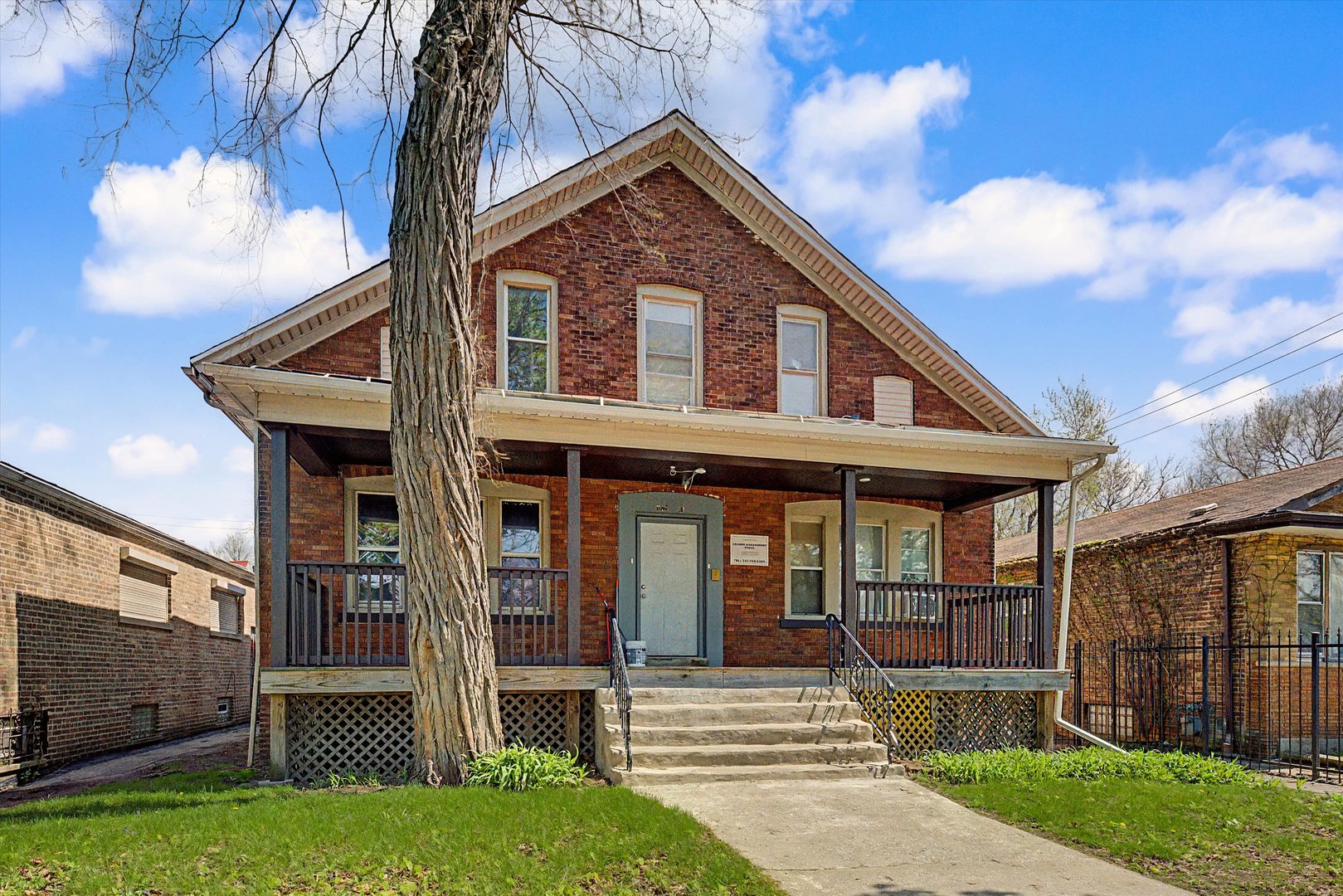 8239 S Colfax Avenue Property Photo 21