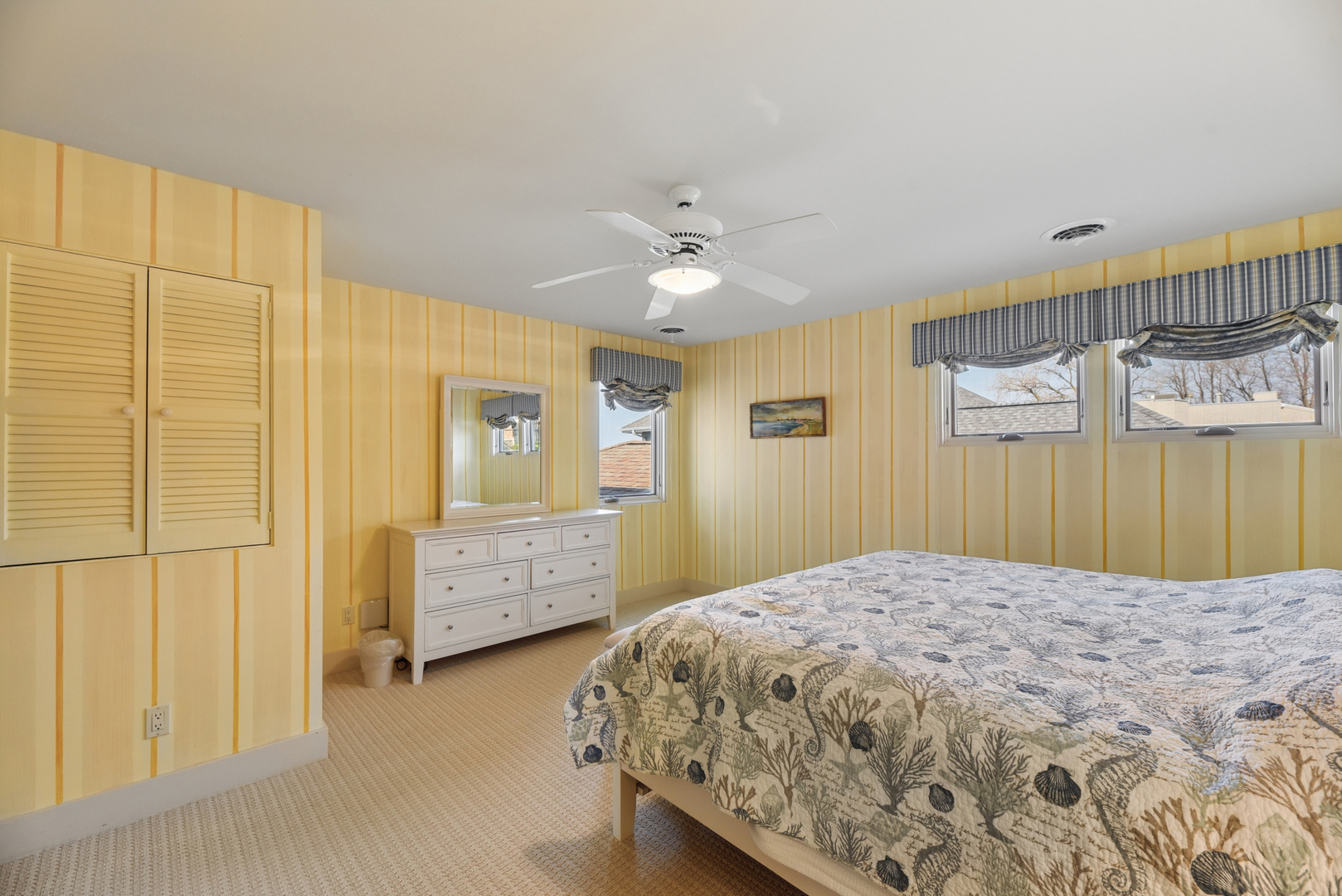 2940 Lake Shore Drive Property Photo 23