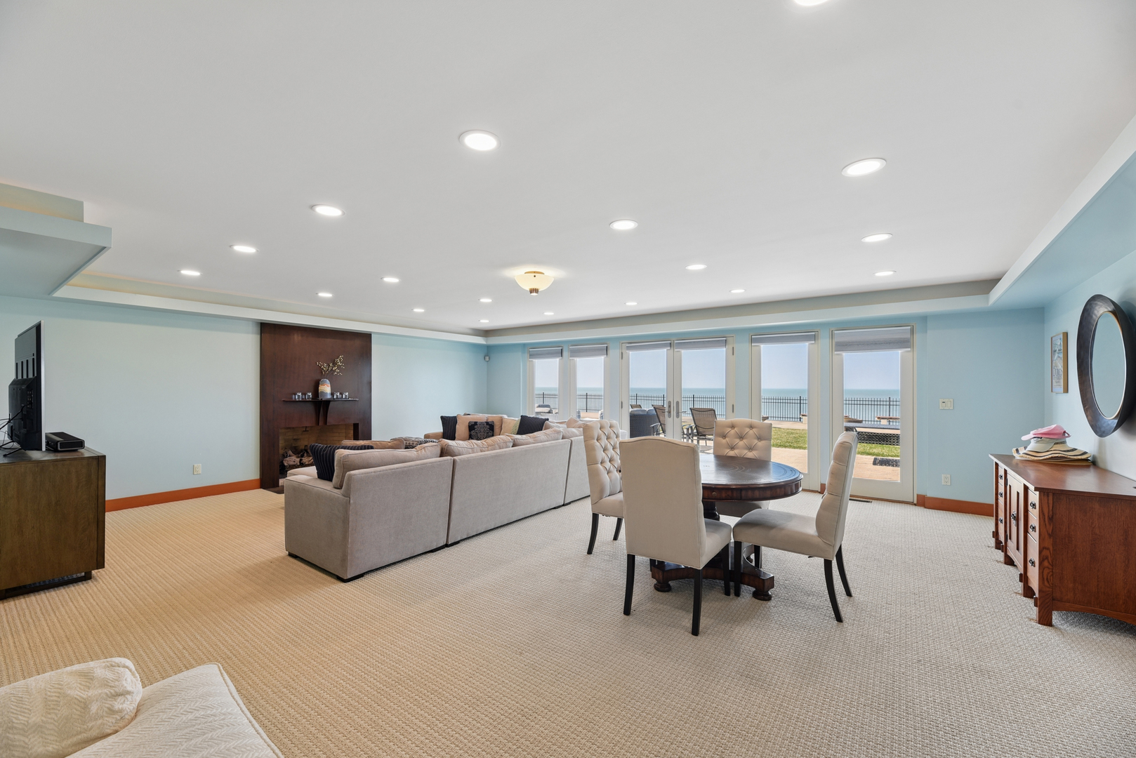 2940 Lake Shore Drive Property Photo 36