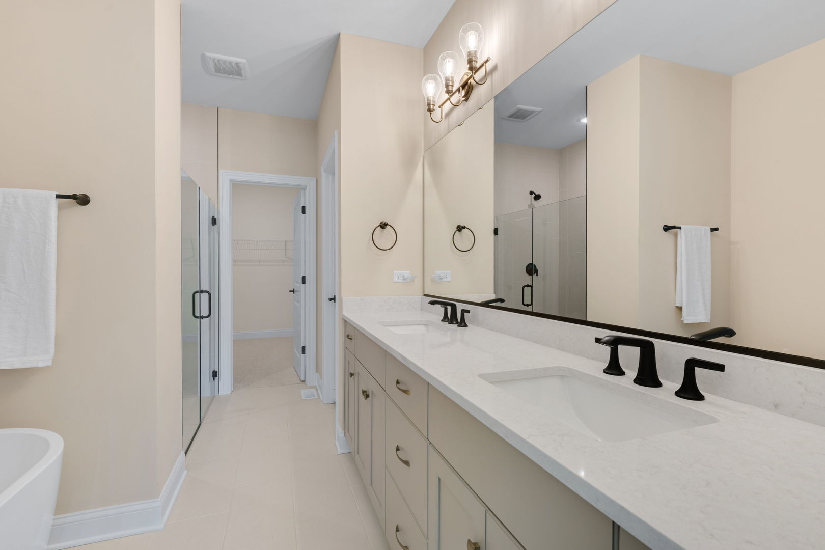 12215 Copper Ridge Drive Property Photo 9