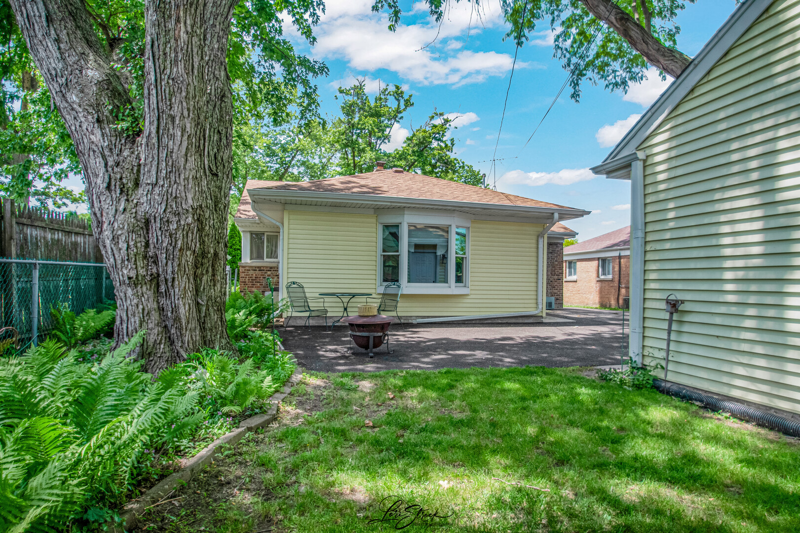17531 Western Avenue Property Photo 14