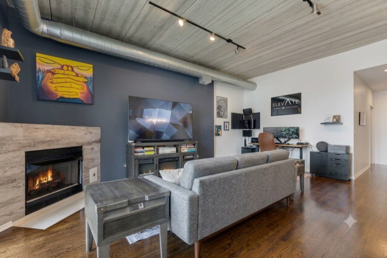 1849 W North Avenue 10 Property Photo 8