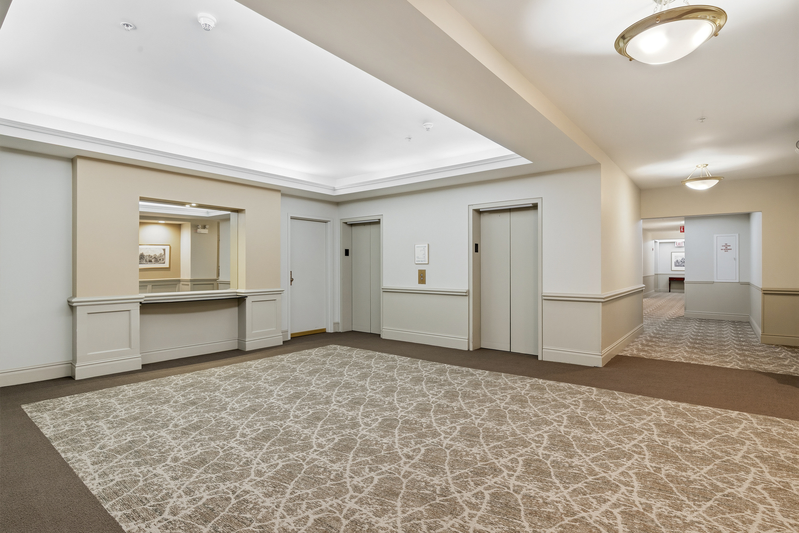 330 S Michigan Avenue 1601 Property Photo 3
