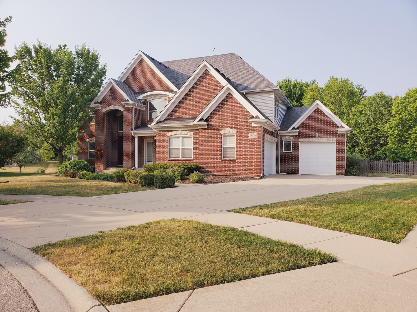 12670112 Property Photo 1