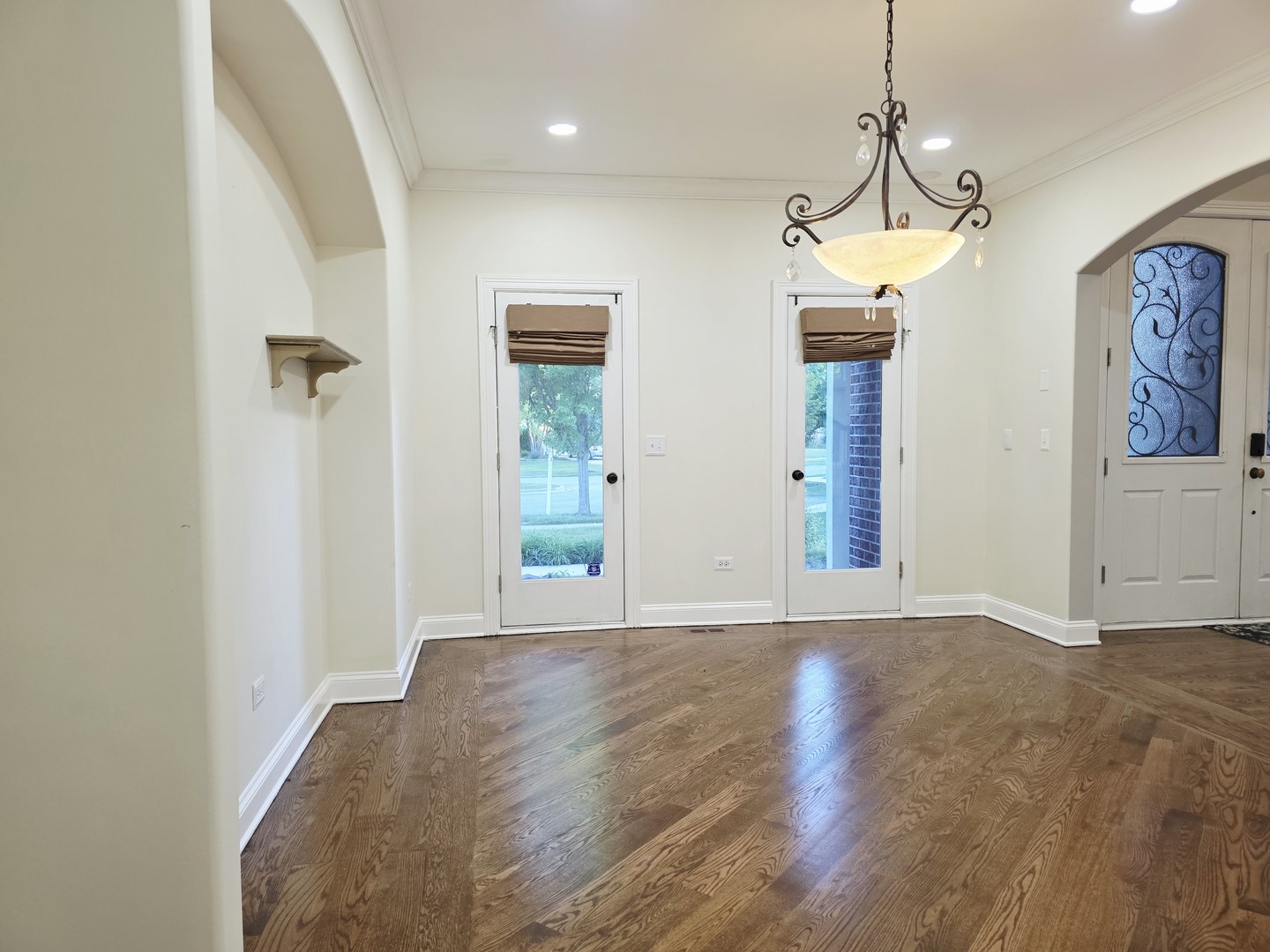 12670112 Property Photo 6