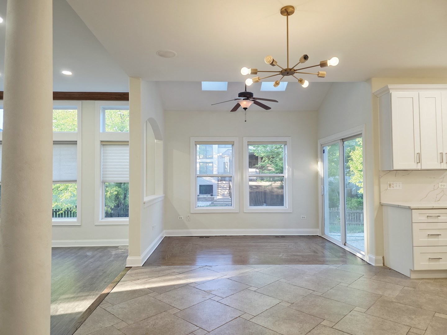 12670112 Property Photo 13