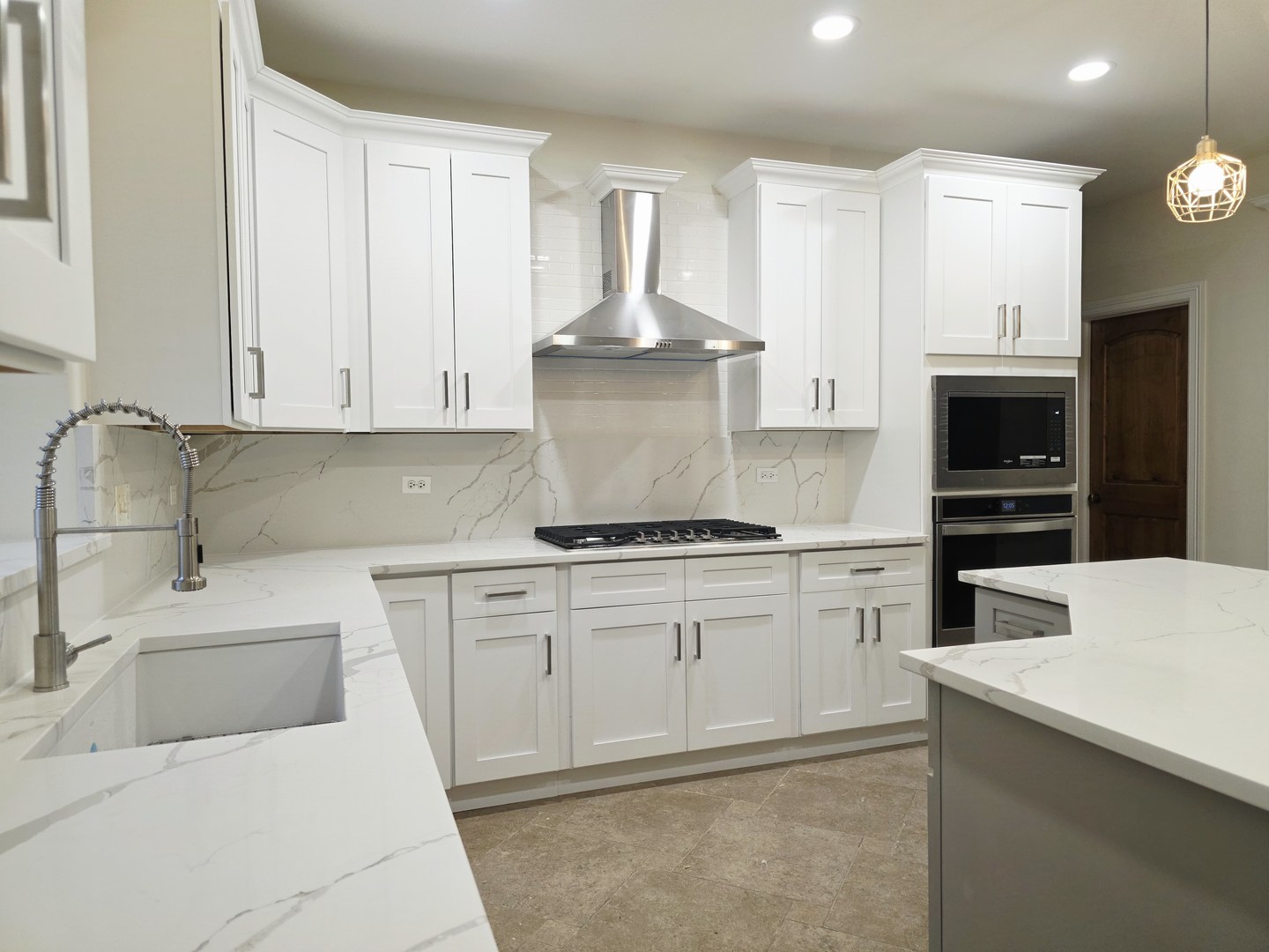 12670112 Property Photo 16