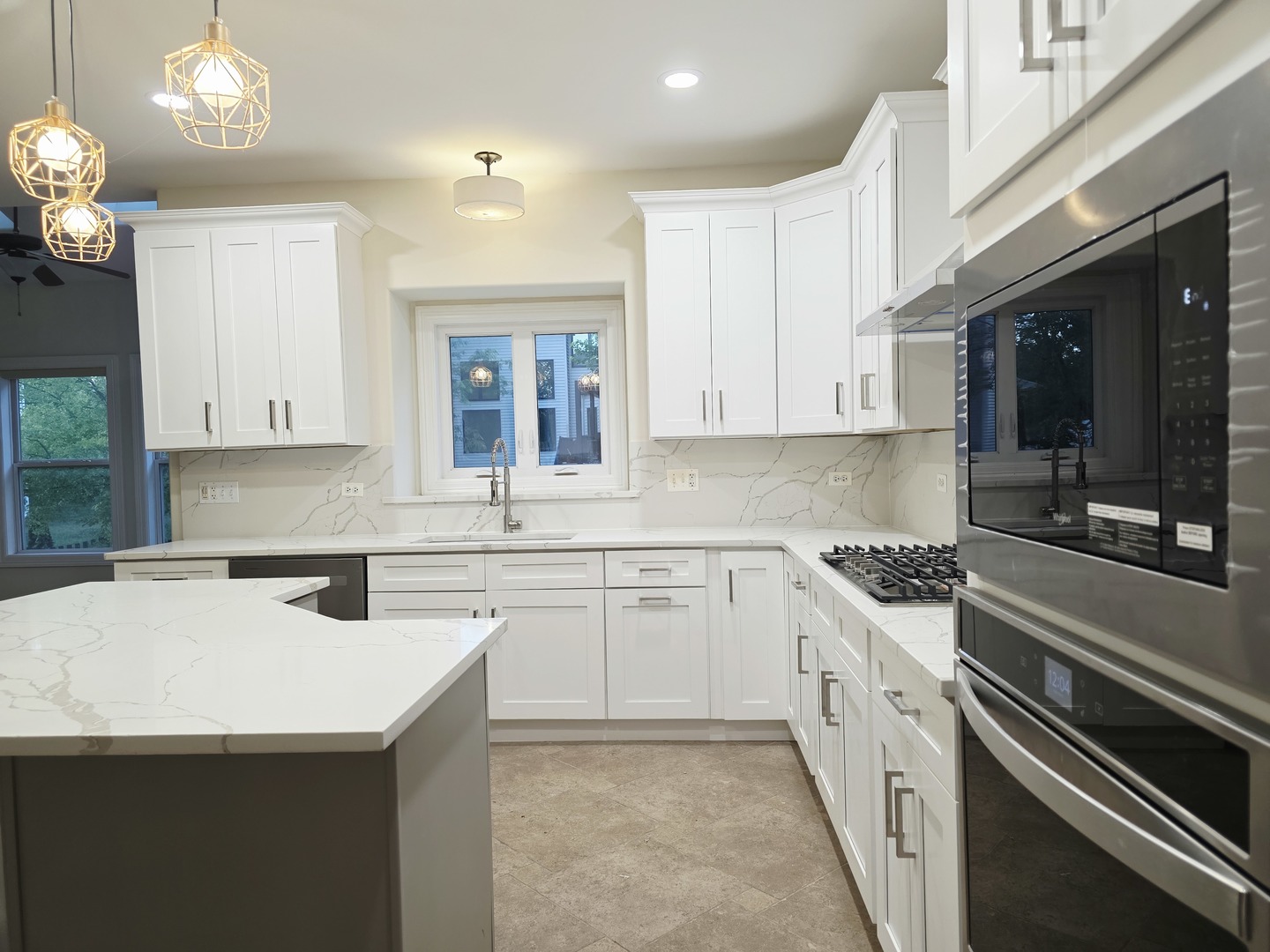 12670112 Property Photo 17
