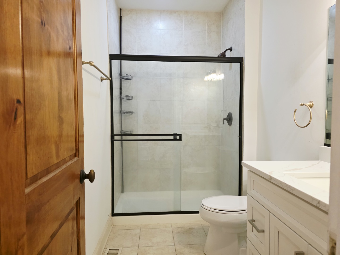 12670112 Property Photo 23