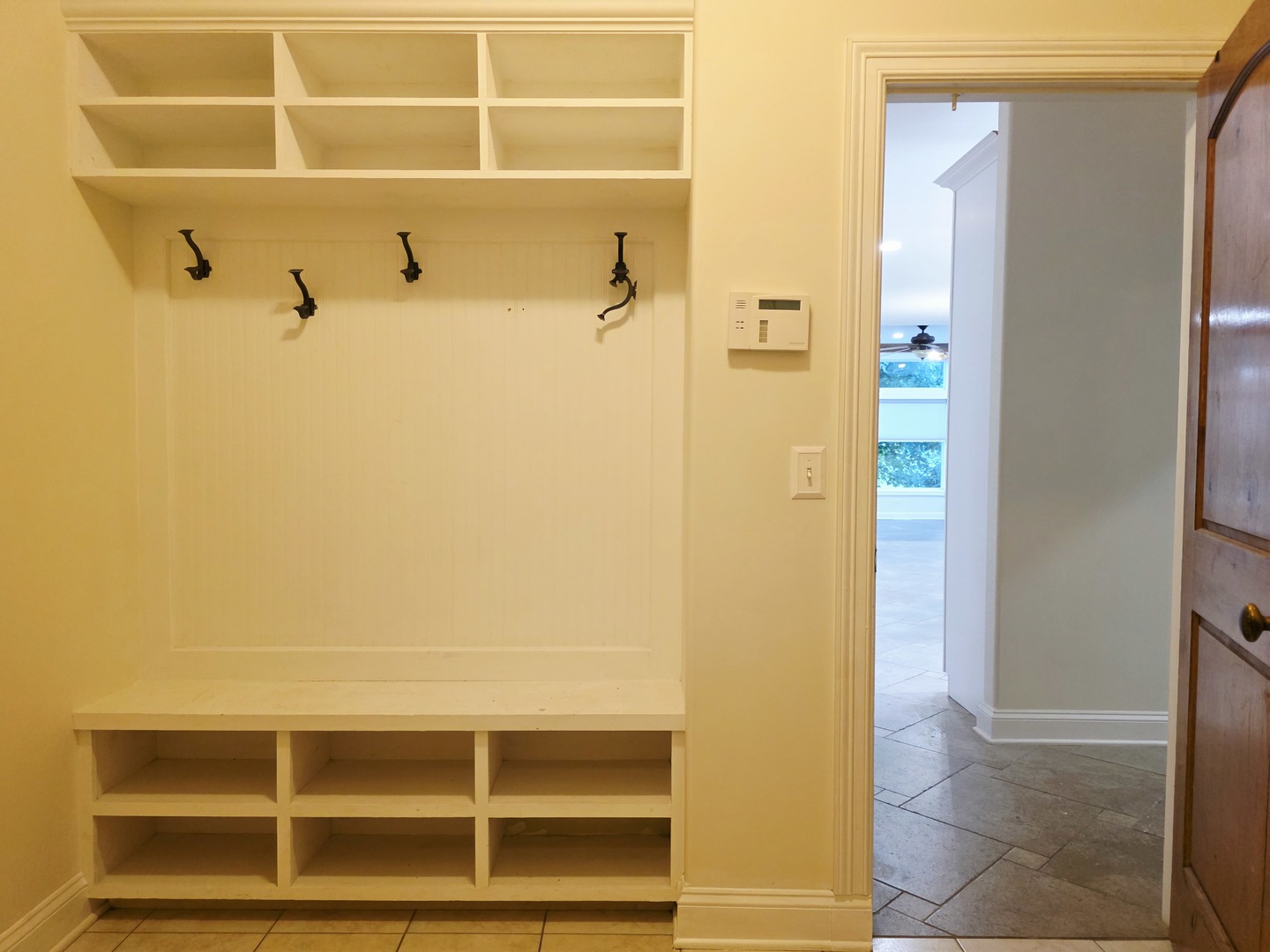 12670112 Property Photo 25