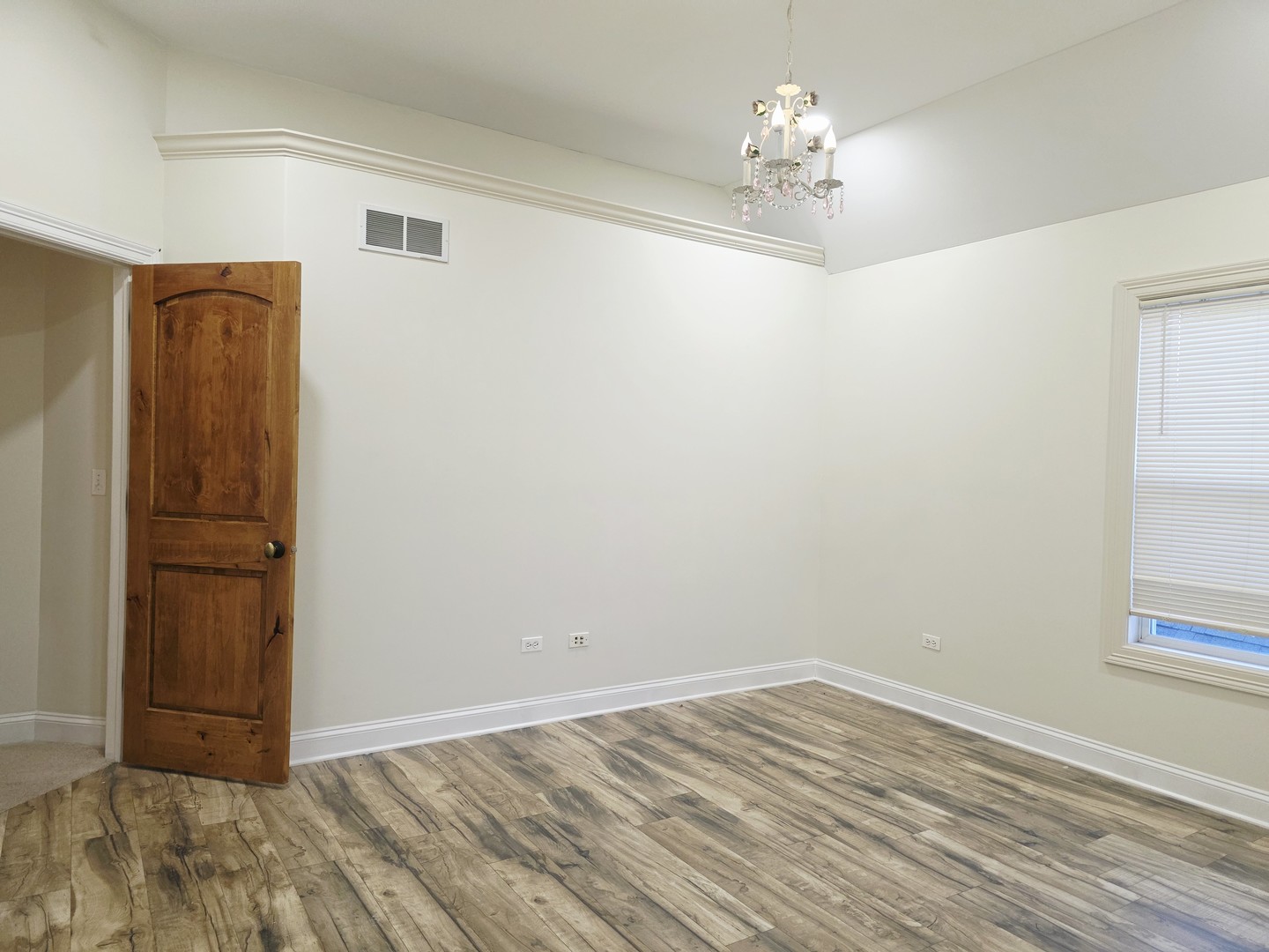 12670112 Property Photo 34