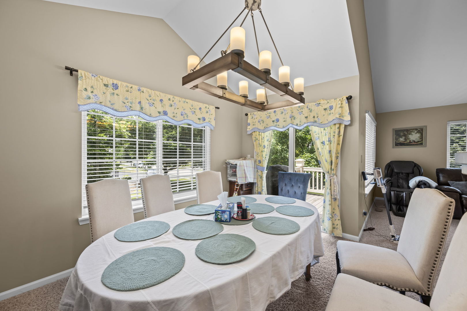 557 Cary Woods Circle Property Photo 8