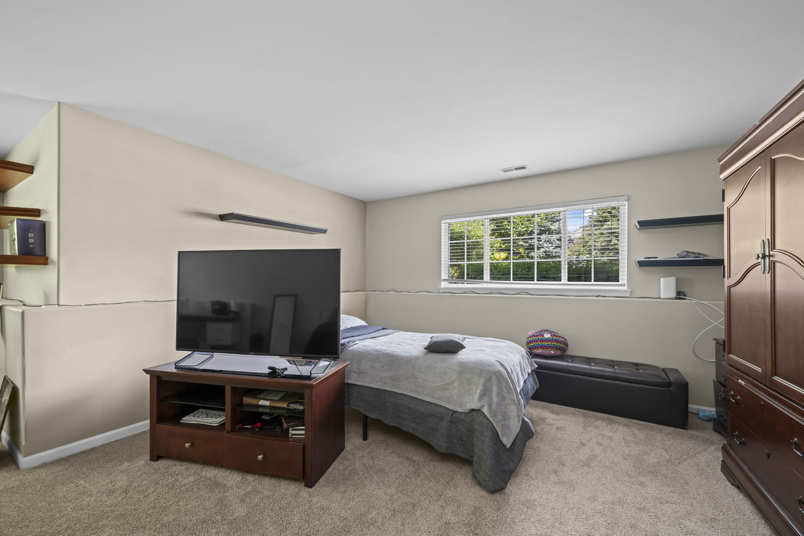 557 Cary Woods Circle Property Photo 17