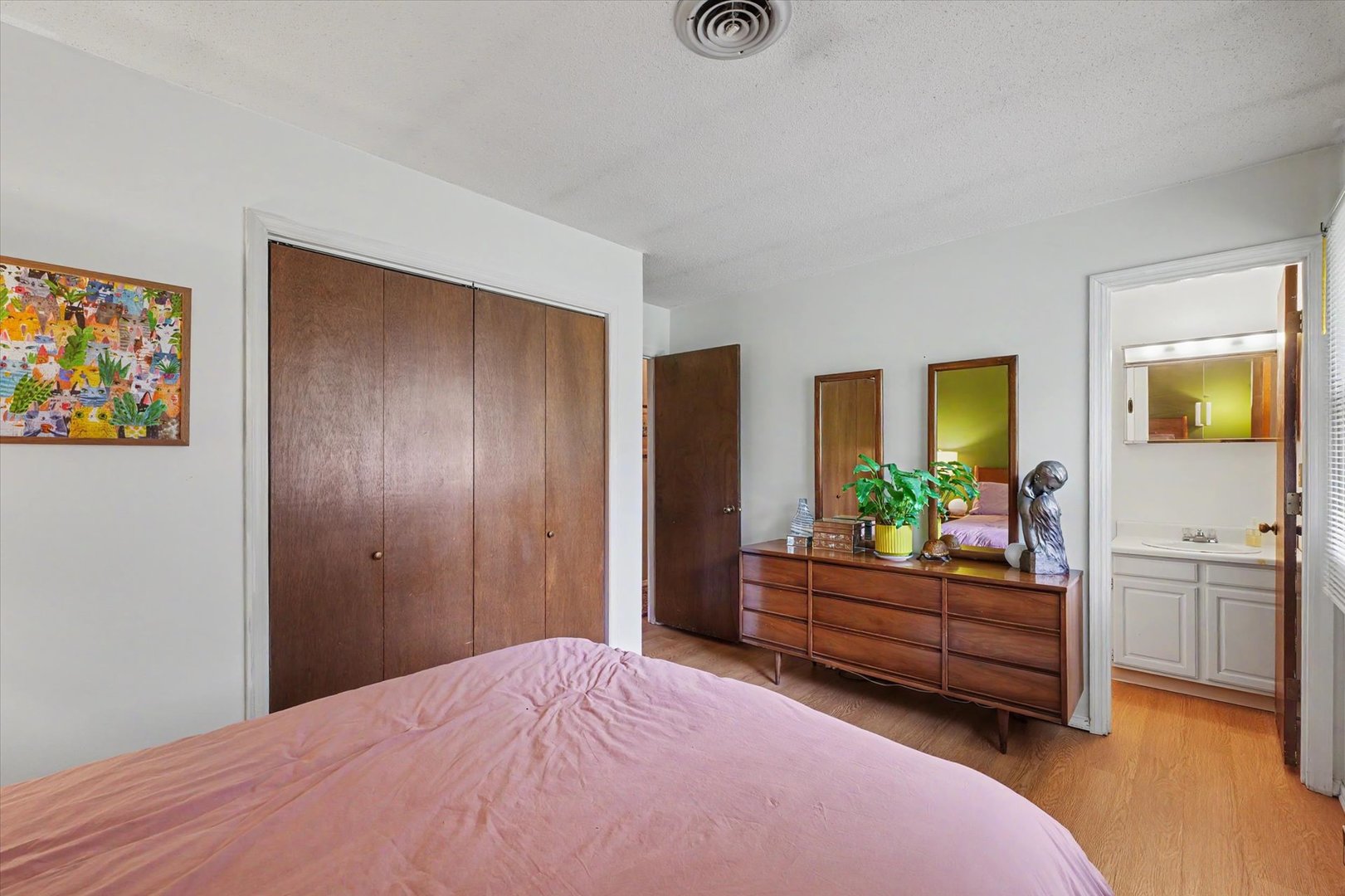 507 E Larmon Street Property Photo 21