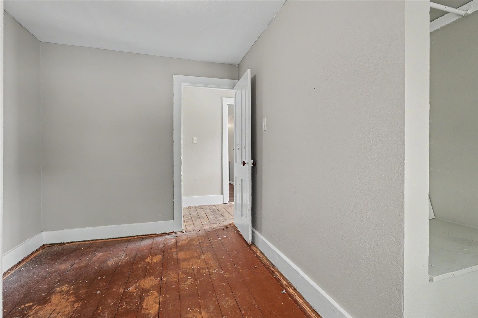359 W State Street Property Photo 20