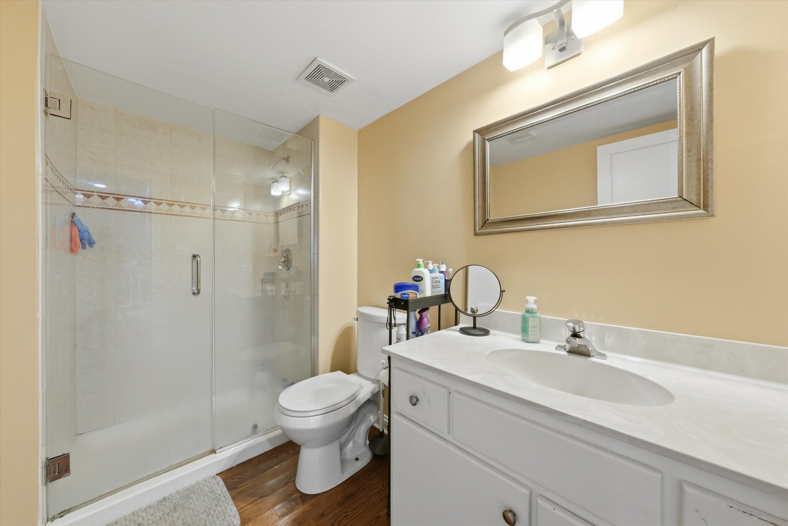 7027 W 64th Place Property Photo 16