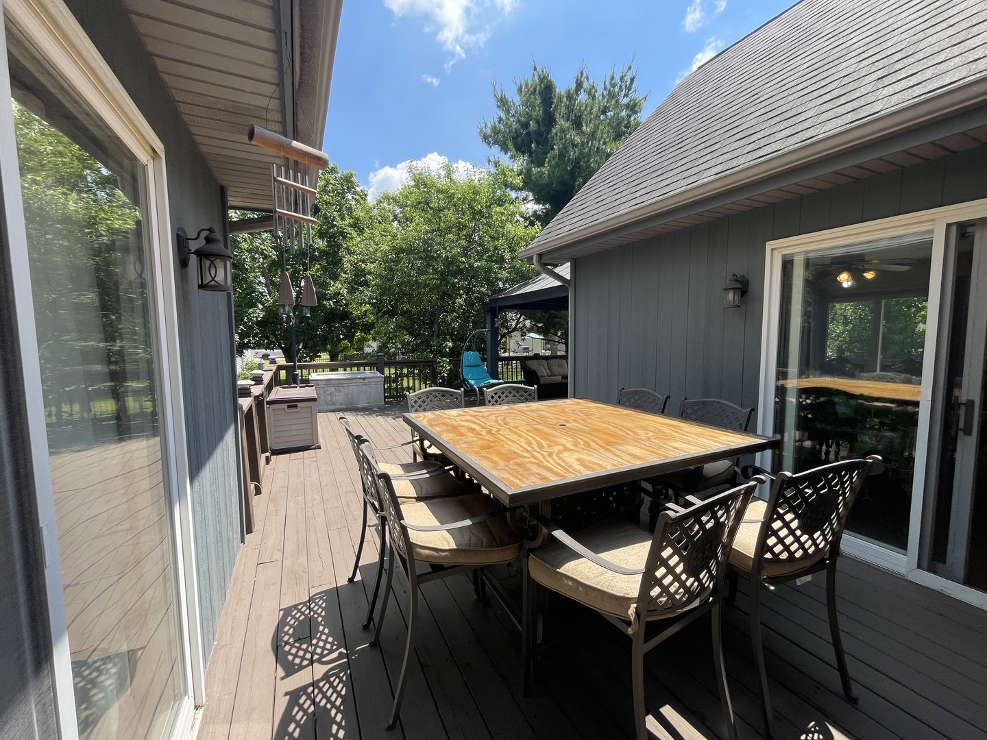 1341 Portage Lane Property Photo 10